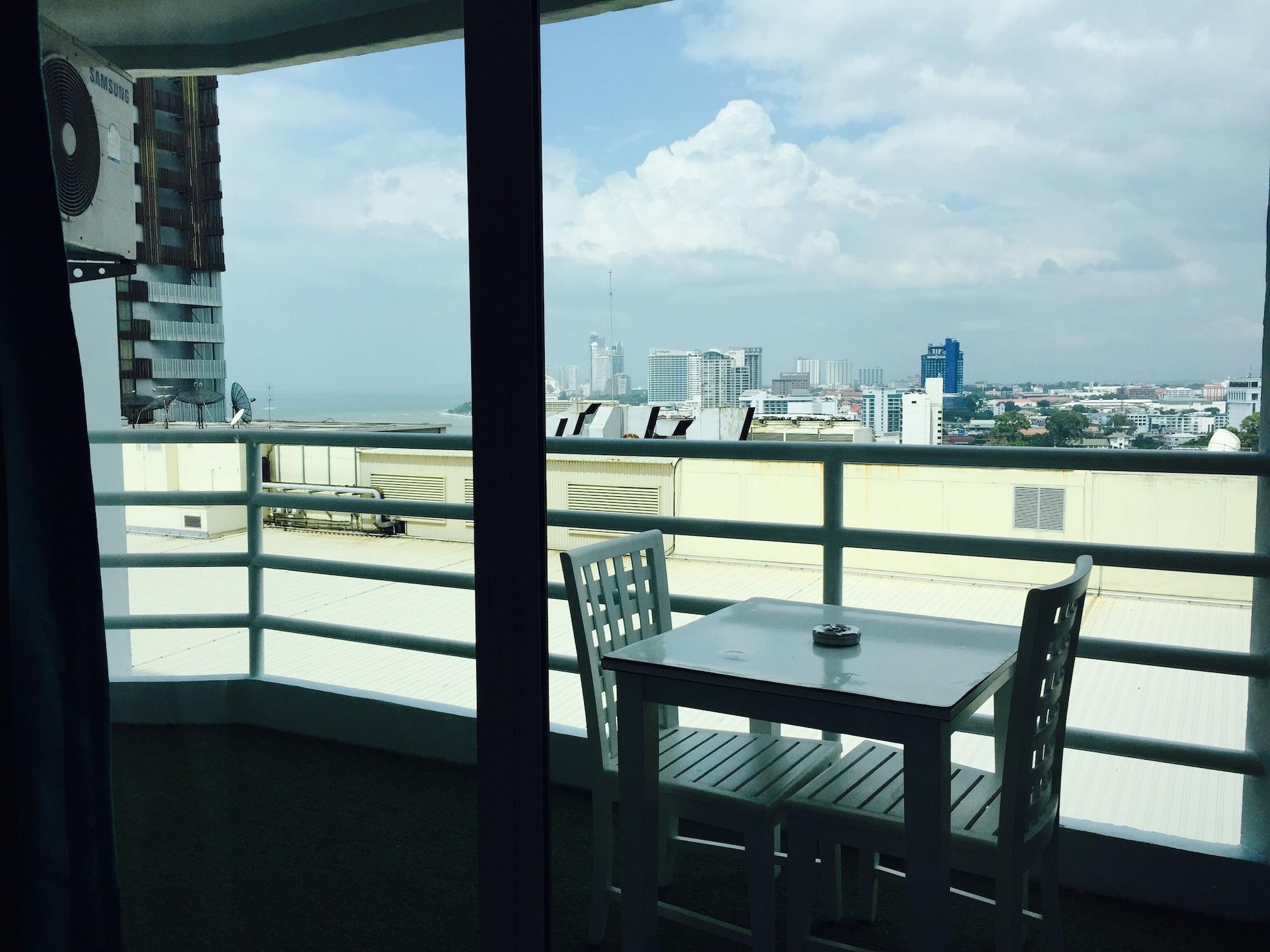 View Talay 6 Condominium By Honey Pattaya Extérieur photo